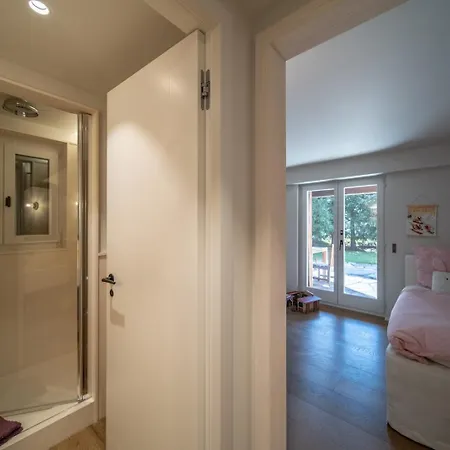 Charming 5br Duplex - What'app - 0039-3512-039-610 - For Reservations! * Verbier